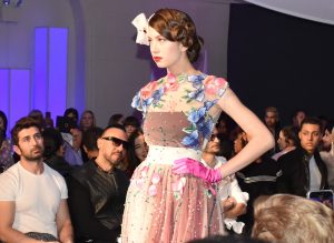 La destacada diseñadora dominicana Marisol Henríquez presentó su colección “Spring in Fall”.